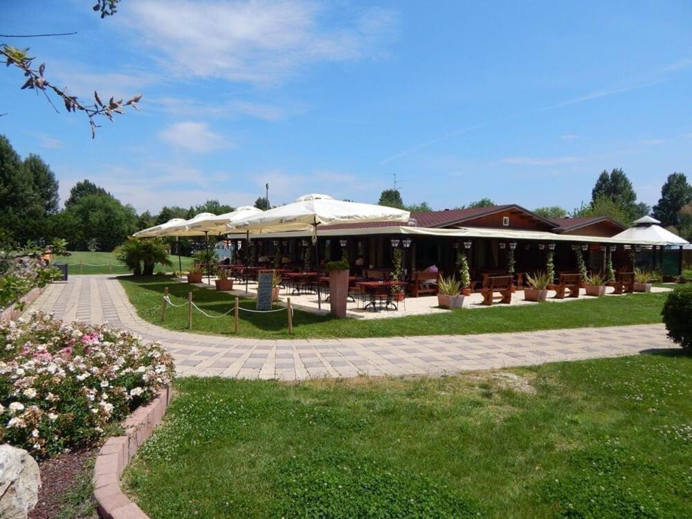 Estivo Premium Plus Mobile Homes On Camping Pra Delle Torri Каорле Экстерьер фото