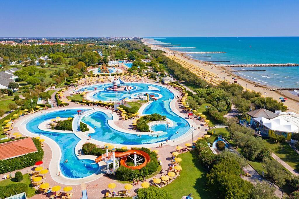 Estivo Premium Plus Mobile Homes On Camping Pra Delle Torri Каорле Экстерьер фото